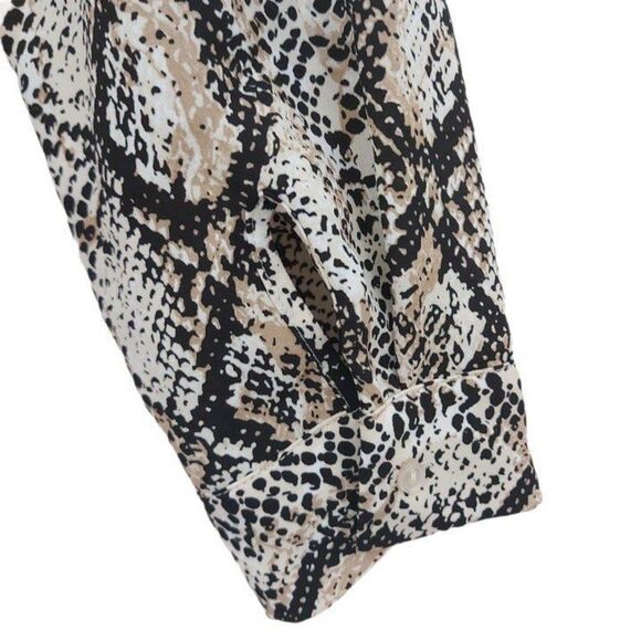 The Limited Blouse Womens Petite Medium Beige Roll Tab Sleeve Snake Print V-Neck - Picture 9 of 12